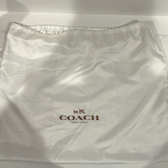 NWT Red leather Coach tote - Picture 9 of 9